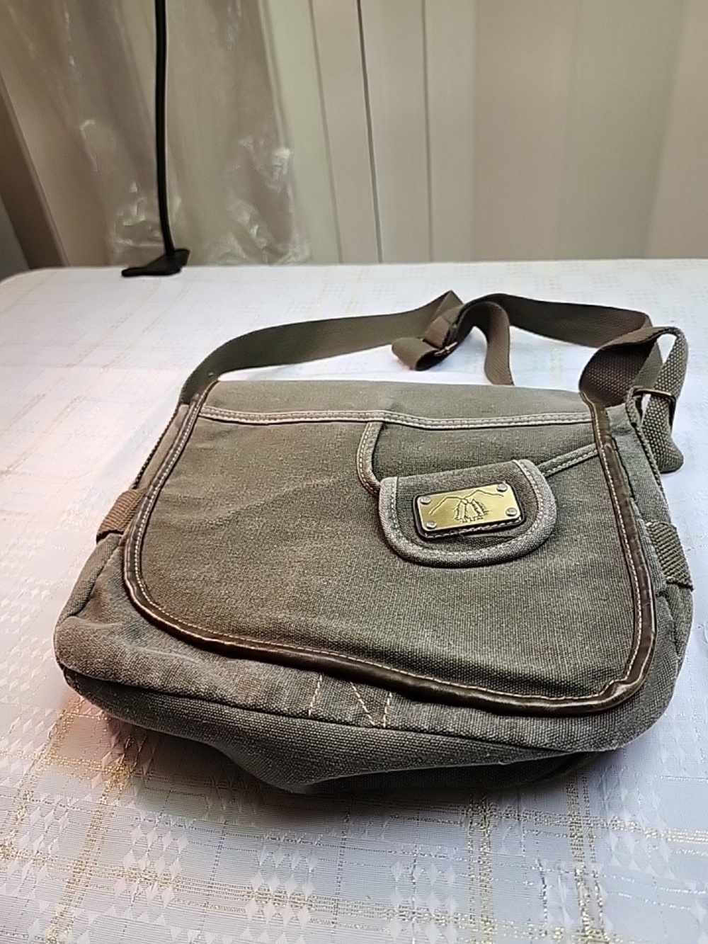 Triple TREE Creek Casual Olive Green Canvas Messenger Bag with Adjustable Strap